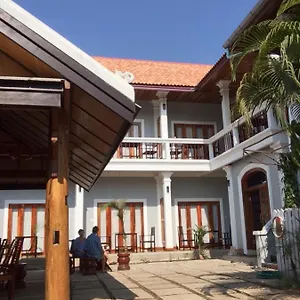https://pongkham-residence-louangphrabang.hotelsluangprabang.com