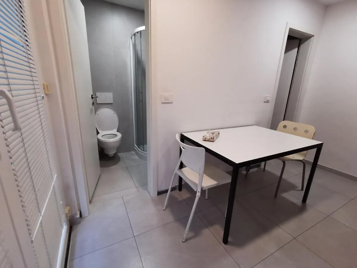 Simbol Rooms With Free Private Parking Laibach Slowenien